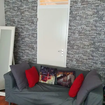 5km From Schiphol Airport Homestay szállás *